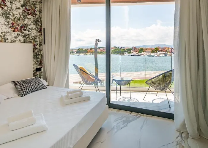 Welcomely - Seamphony Апартаменты