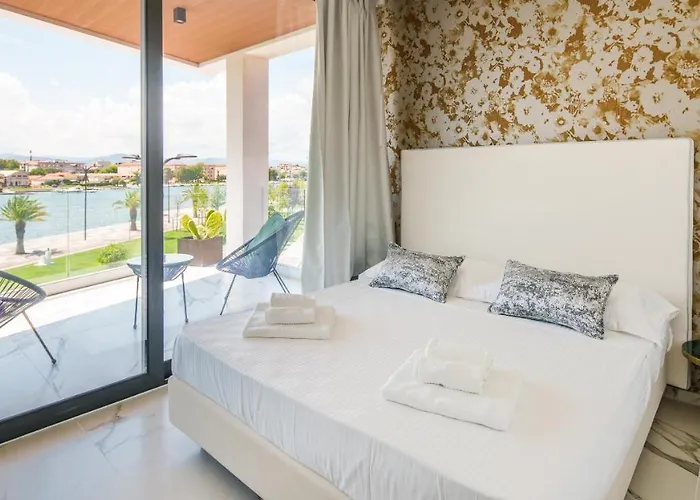 Welcomely - Seamphony * Ольбия