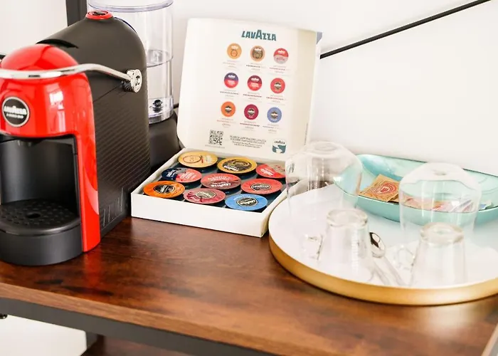 Welcomely - Seamphony *