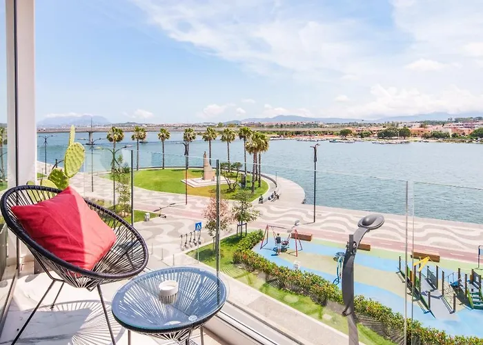 Welcomely - Seamphony *