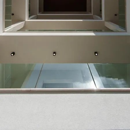 Welcomely - Seamphony Apartment *