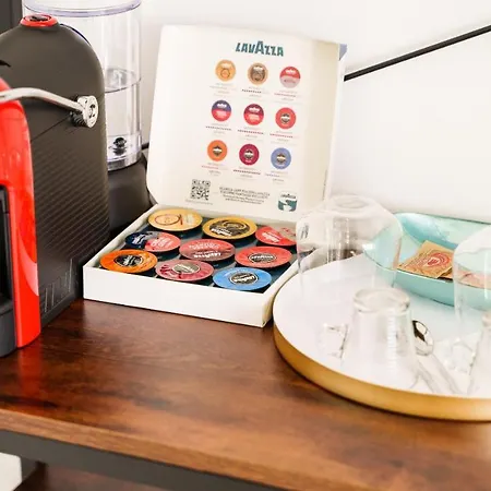 Welcomely - Seamphony *