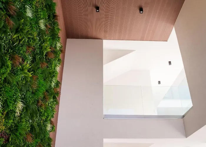 Welcomely - Seamphony