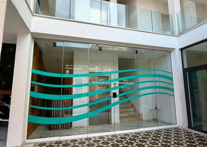 Welcomely - Seamphony Apartment